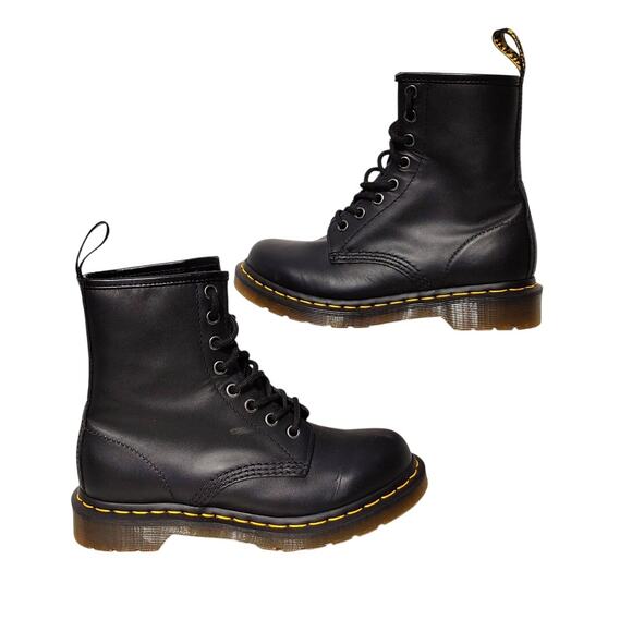 Dr. Marten's 1460 Smooth Leather Lace Up Ankle Boots Black Womens Size US 6 UK 4 - Picture 2 of 8